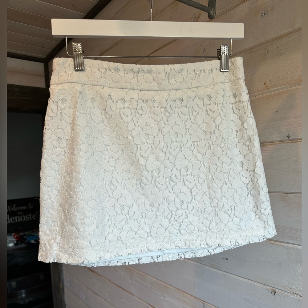 Kismet | White Floral Lace Mini Skirt